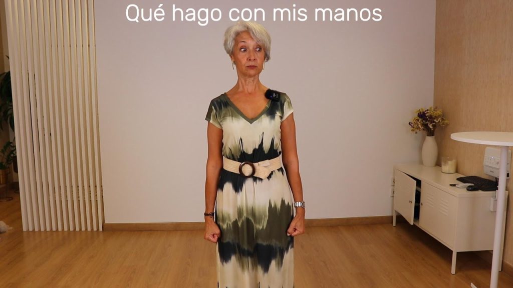 ¿Qué hago con las manos al hablar en publico?